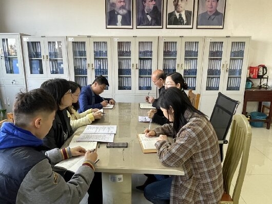 我支部举行“以学正风”专题学习研讨